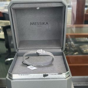 Gorgeous Messika 18K White Gold Diamond “Fatma” Hand of G-d Bracelet